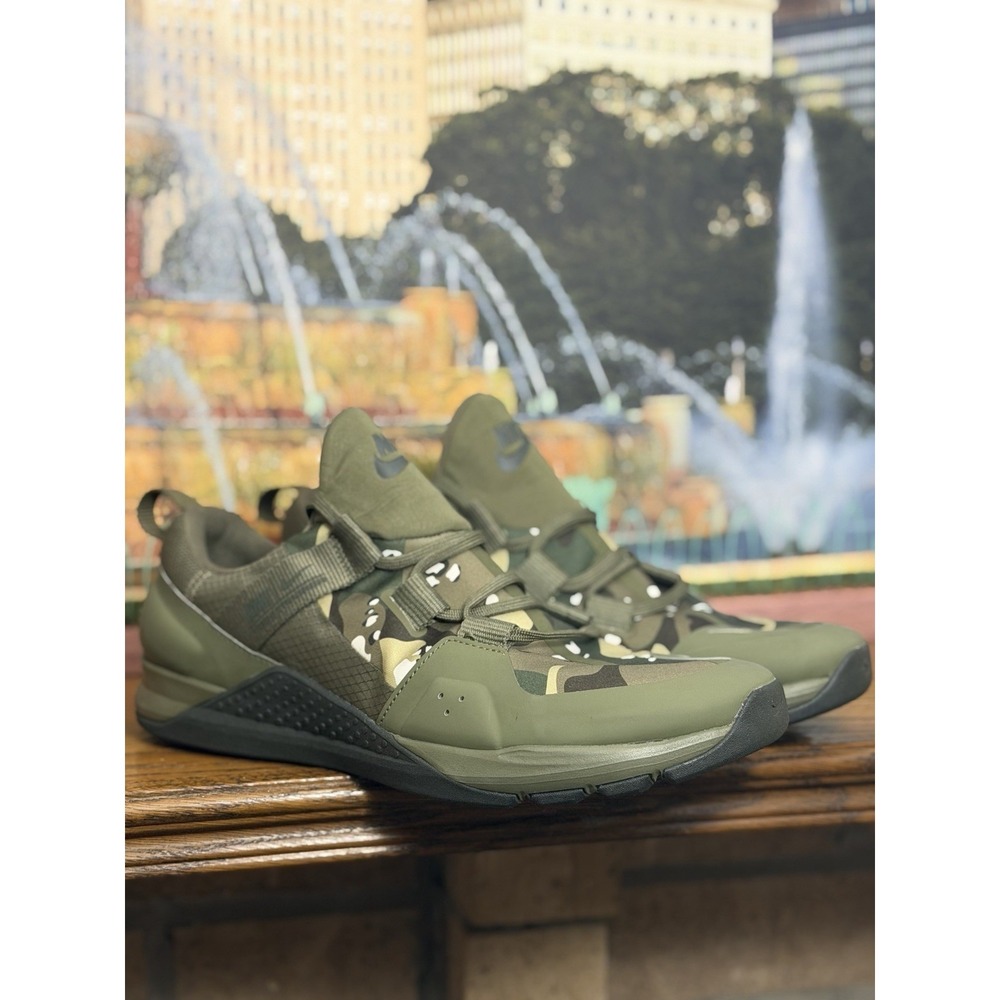 Nike Tech Trainer Camo Green Shoes Cross Training Sneakers CW7342-202 - Size 10